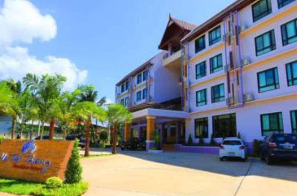 Na Tubthieng Boutique Resort Trang Exteriör bild